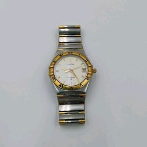 OMEGA CONSTELLATION DATE 1552/862 18K STAINLESS STEEL 33mm WATCH